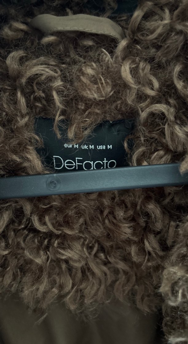 Kahverengi Uzun Kabarık Kadın Kaban - Görsel 3