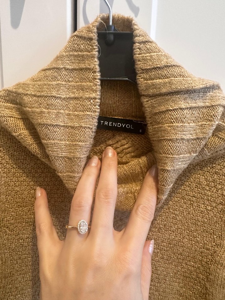 Kahverengi Boğazlı Örgü Kadın Kazak - Görsel 2