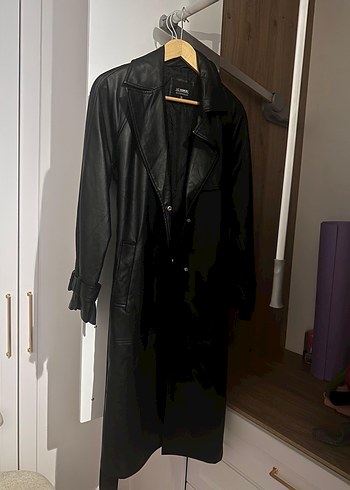 Düğmeli Siyah Deri Uzun Trençkot - Görsel 3