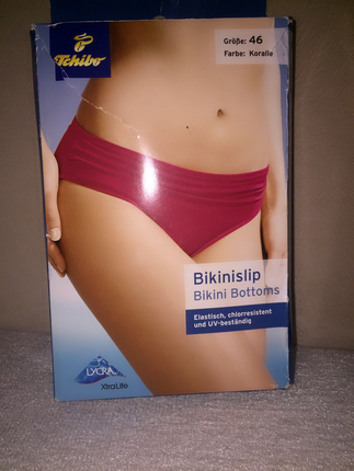 Etiketli bikini