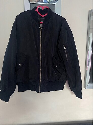 Pull and Bear Siyah bomber ceket