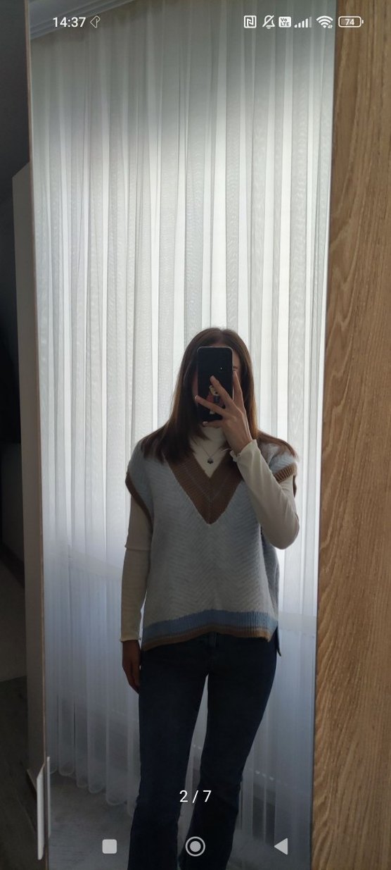 Desenli V Yaka Örgü Süveter - Görsel 4