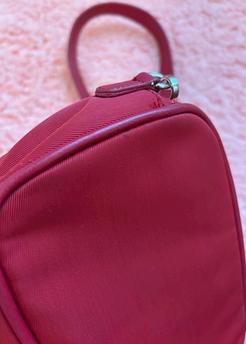  Beden Kırmızı çanta orjinal stradivarius