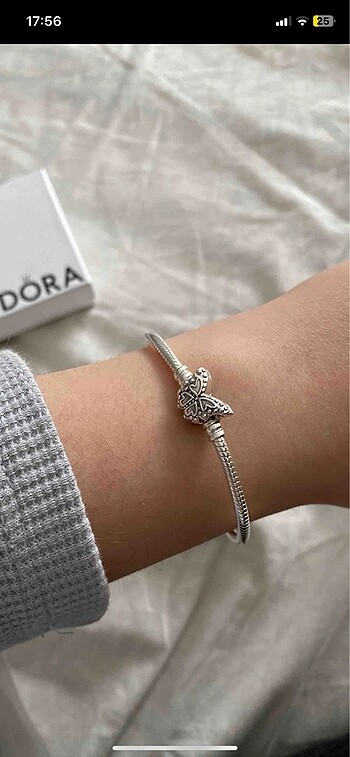 Pandora Kelebek klipsli pandora
