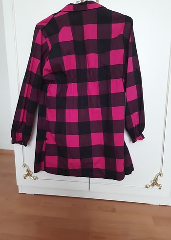 Zara Düğmeli Pembe Kareli Midi Gömlek