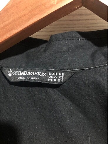 Stradivarius STRADİVARİUS SİYAH GÖMLEK