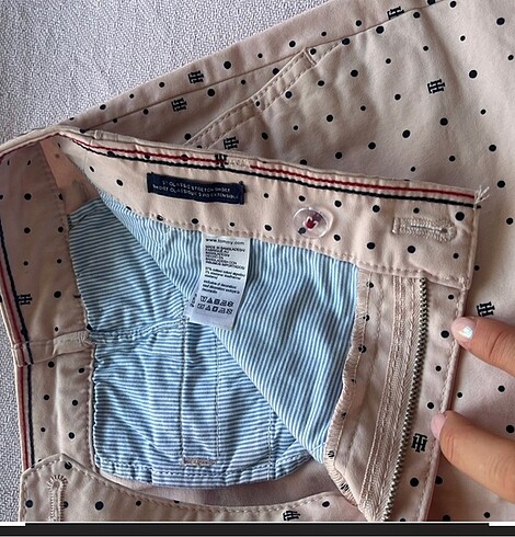 m Beden Orjinal Tommy Hilfiger şort M 38