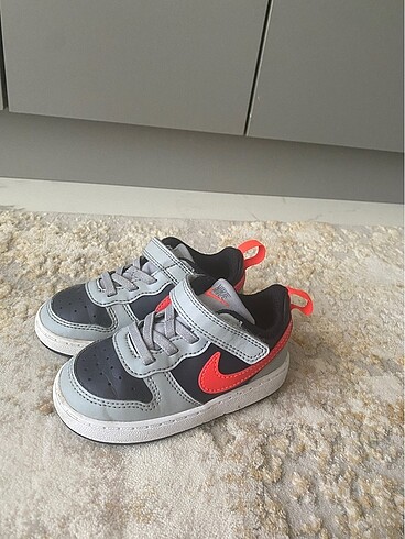 NİKE SPOR AYAKKABI