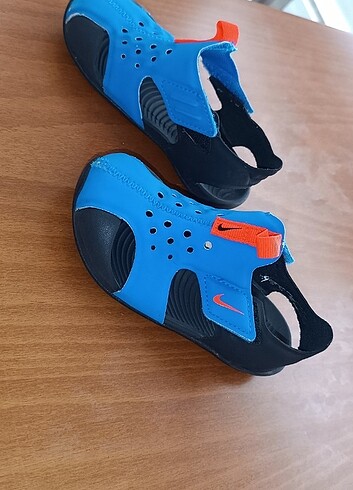 Orjinal Nike sandalet 25 numara