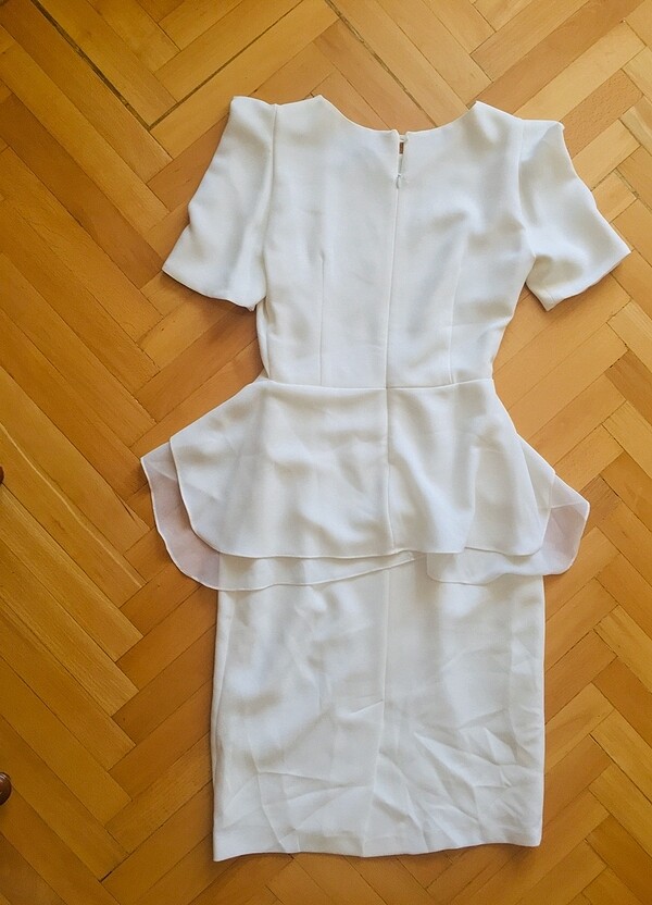 Beyaz elbise - Görsel 2