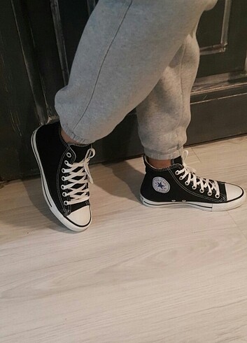 Converse Convers