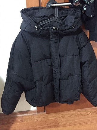 zara mont