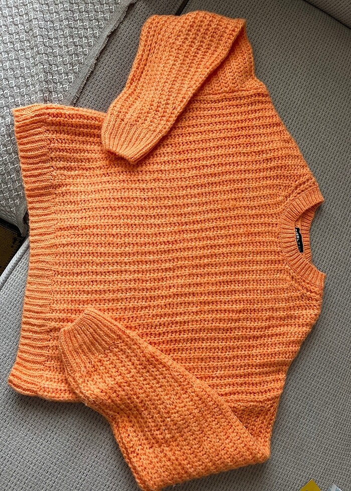 Turuncu Örme Kazak - Görsel 2