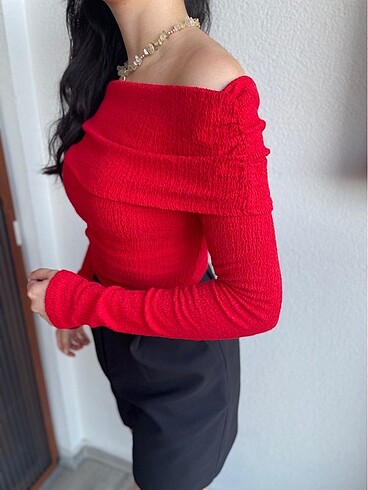 Zara kırmızı bluz