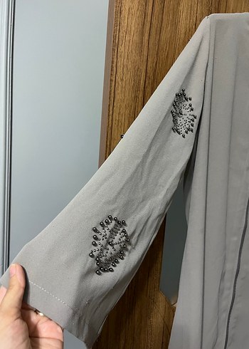 Nakış İşlemeli Bej abaya - Görsel 5