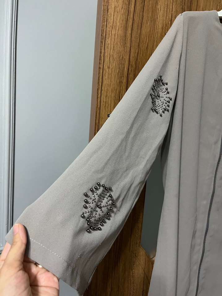 Nakış İşlemeli Bej abaya - Görsel 5