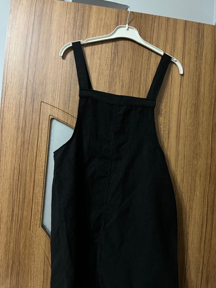 Siyah Midi Kısa Askılı Tulum - Görsel 5