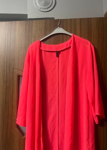 42 Beden Neon pembe hırka şifon kimono