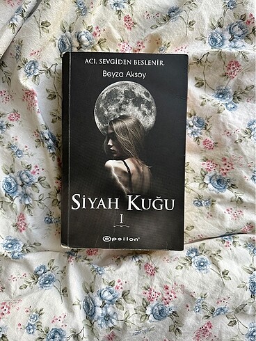 Siyah Kuğu 1 Beyza Aksoy