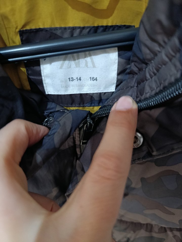 Erkek Çocuk Kamuflaj Kapüşonlu Mont - Görsel 2