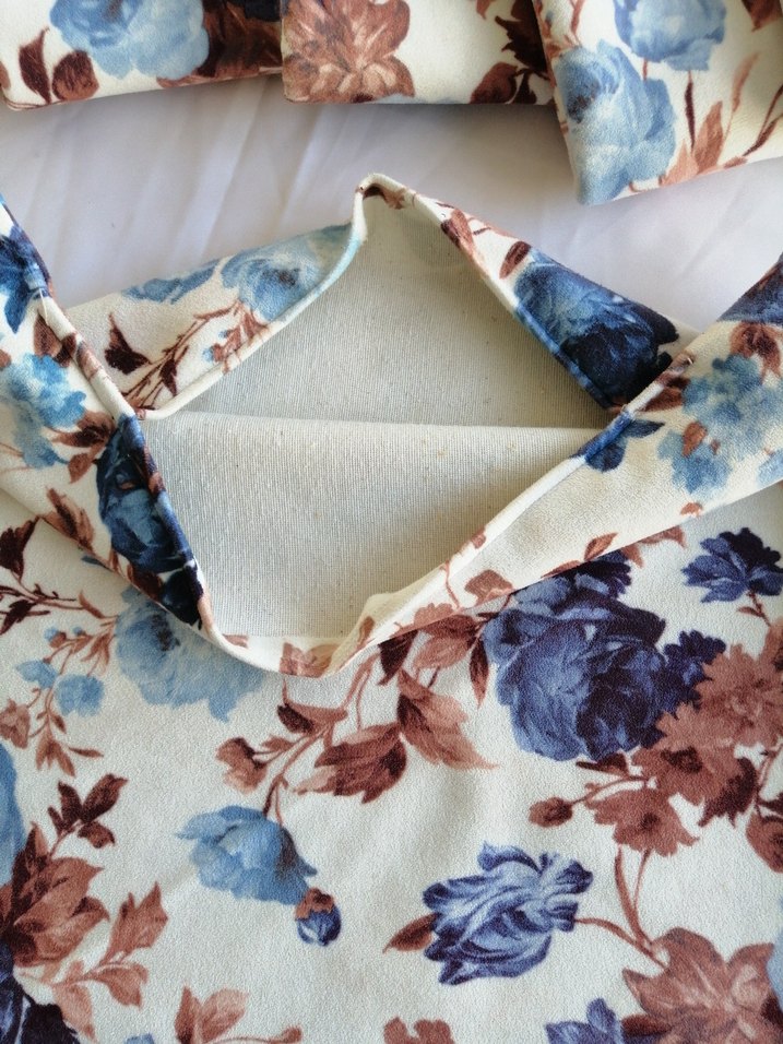 Mavi Çiçek Desenli kırlent kılıfı - Görsel 3