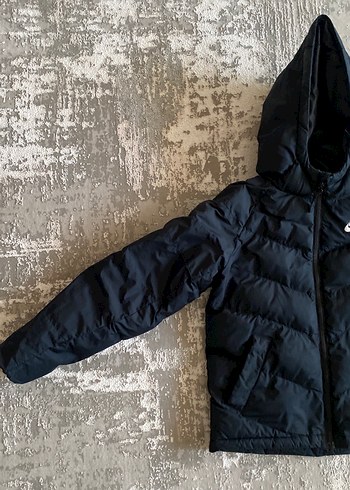 Siyah Nike Kapüşonlu Erkek Çocuk Mont - Görsel 3