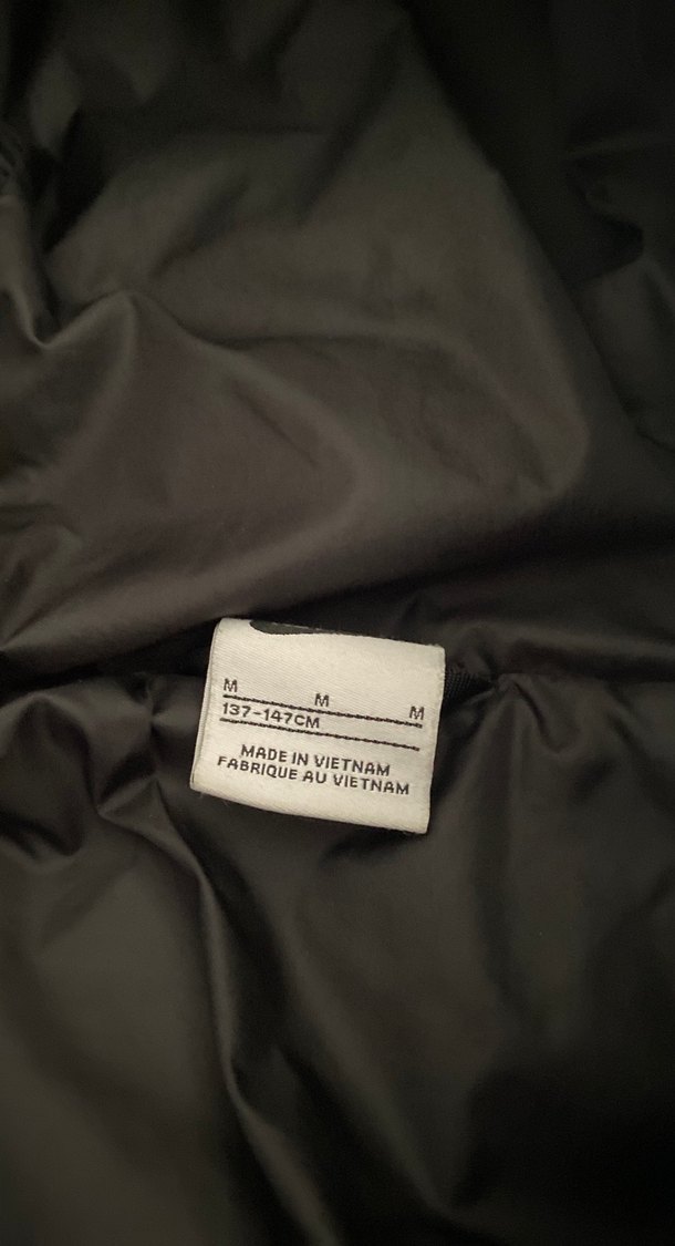 Siyah Nike Kapüşonlu Erkek Çocuk Mont - Görsel 5