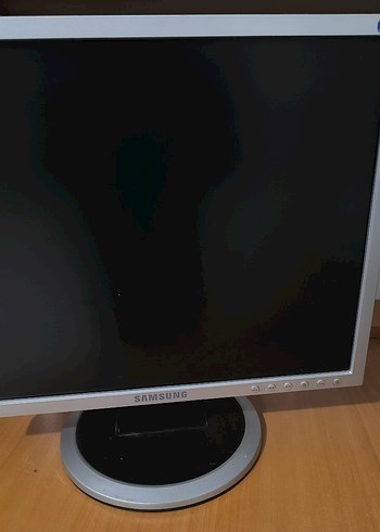 Gri Samsung Monitör - Görsel 3