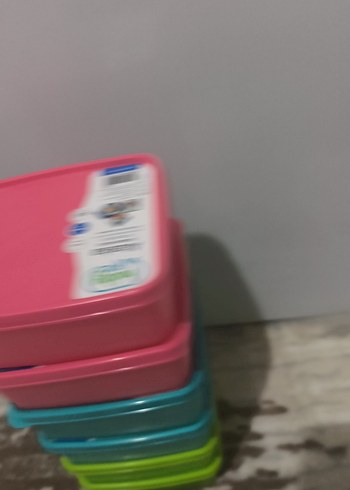 Renkli Plastik Saklama Kapları Seti - Görsel 2