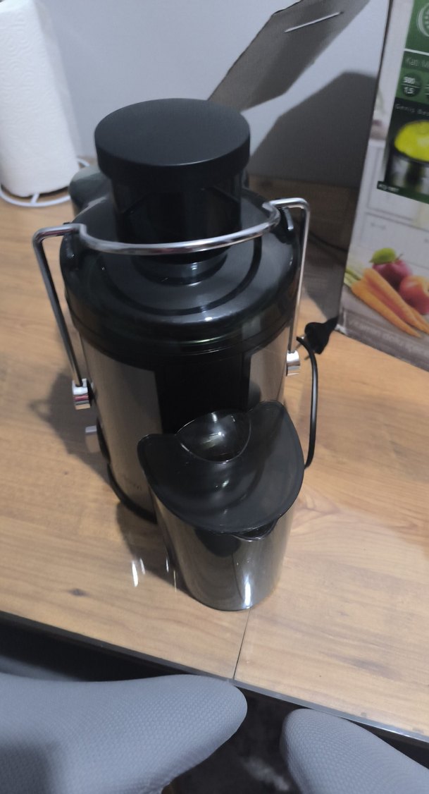 Gri Renkli Katı Meyve Sıkacağı - Görsel 4