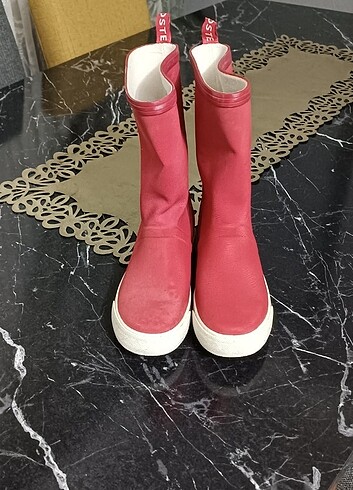 38 Beden Lacoste Orjinal Bayan Çizme