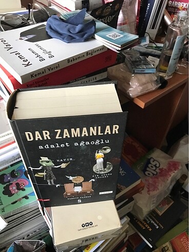  Beden DAR ZAMANLAR (ADALET AĞAOĞLU )