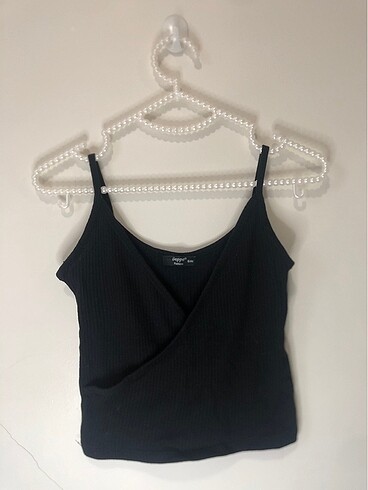 Siyah Crop