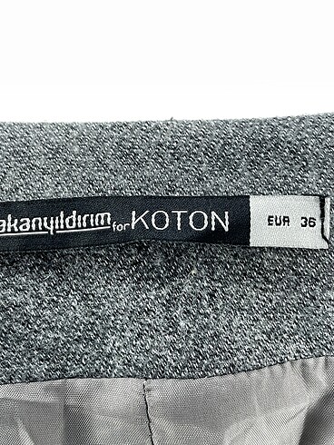 36 Beden gri Renk Koton Blazer %70 İndirimli.
