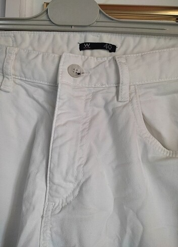 40 Beden beyaz Renk Beyaz pantolon 