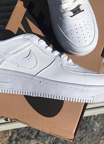Nike Air Force 