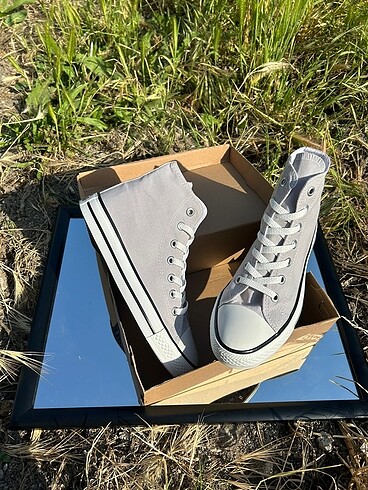 Converse Gri Renk Boğazlı Convers