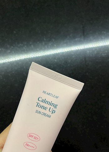  Beden Renk Goodal Heartleaf Yatıştırıcı Ton Aydınlatıcı Güneş Kremi SPF50+