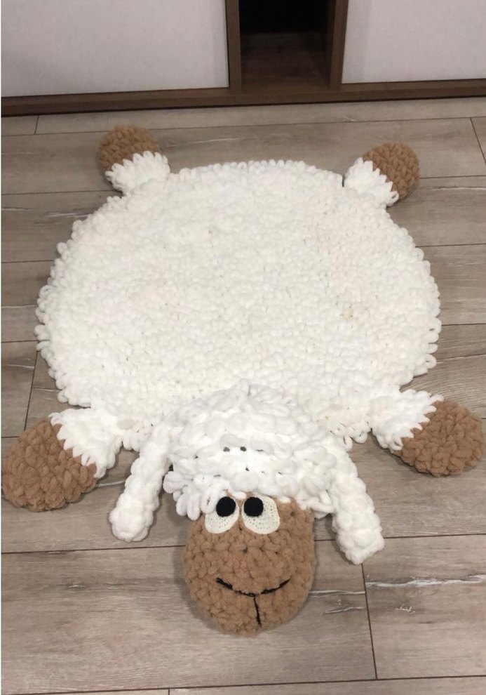 Beyaz Yün Kuzu Şekilli Çocuk Halısı - Görsel 2