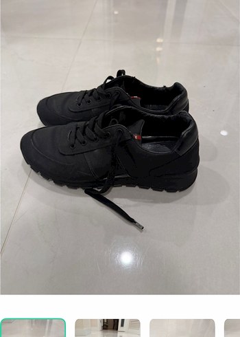 Prada Sneaker