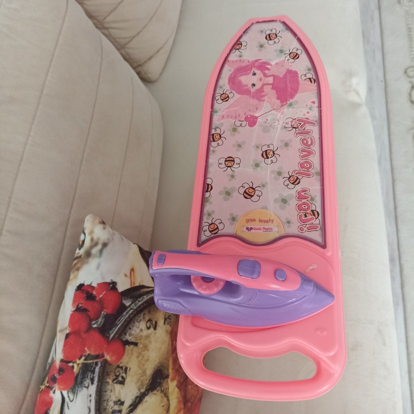 Renkli Pembe Çocuk Ütü Masası - Görsel 2