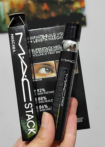 MAC Stack Siyah Maskara