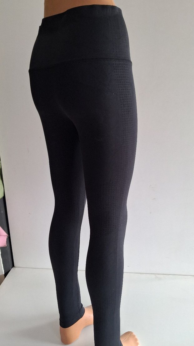 Siyah Kadın Spor Tayt - Görsel 2