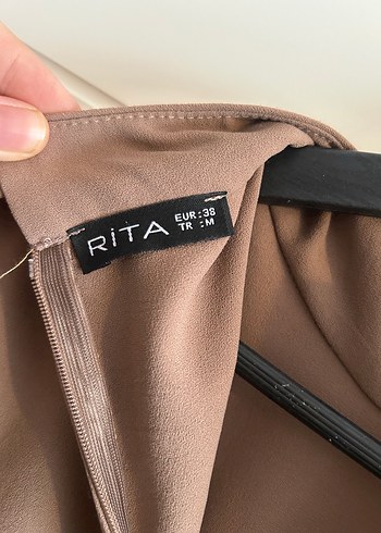 Bej Uzun Kollu Yüksek Yakalı Kadın Elbise - Görsel 5