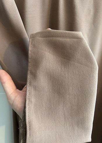 Bej Uzun Kollu Yüksek Yakalı Kadın Elbise - Görsel 2