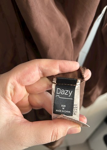 Düğmeli Kahverengi Keten Kadın Gömlek - Görsel 3