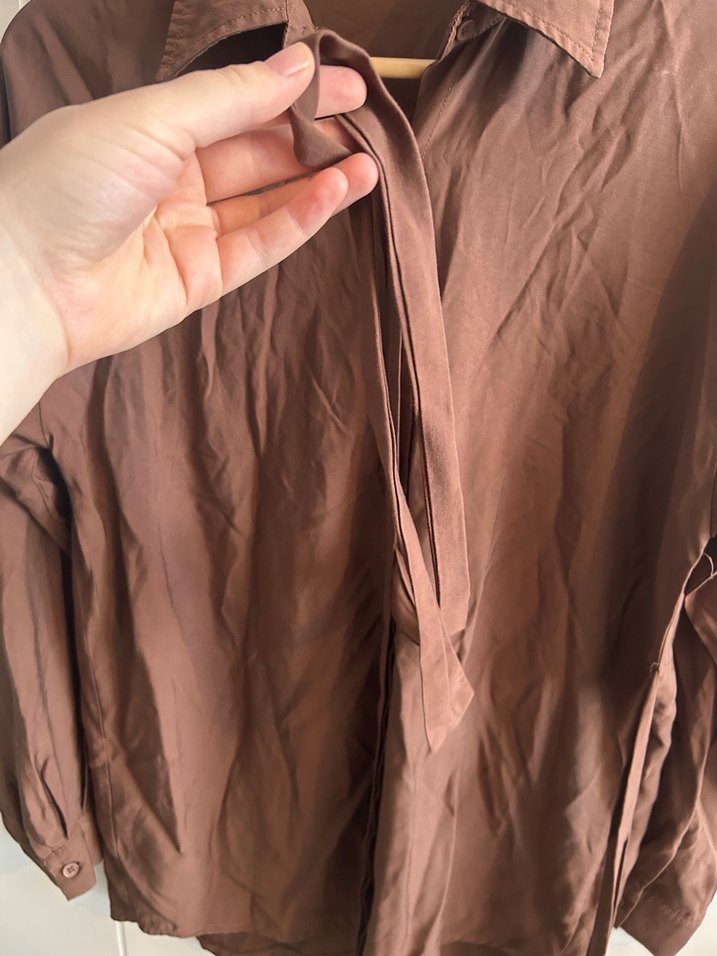 Düğmeli Kahverengi Keten Kadın Gömlek - Görsel 2