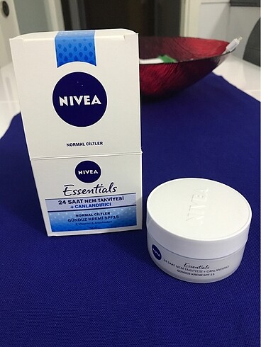 Nivea Nivea gündüz kremi