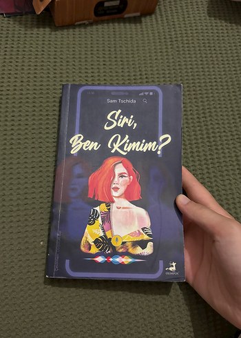 Siri, Ben Kimim? - Sam Tschida