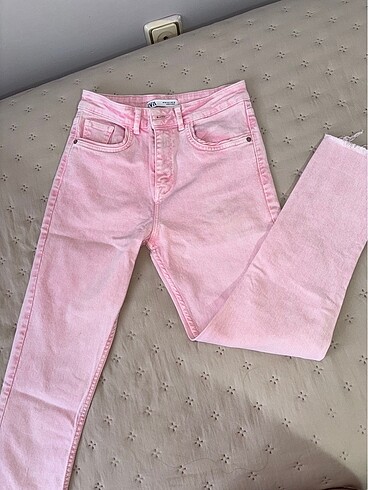 Zara Pembe Jean